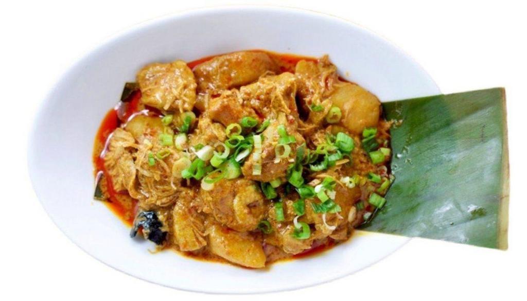 Wok Wok Curry Beef Stew Claypot 本楼咖喱牛腩煲 · Spicy. Famous curry beef brisket claypot stew. Served with rice.