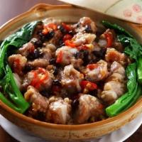 Black Bean Spare Rib Clay Pot Rice · 