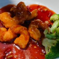 General Tso'S Shrimp · Fried Jumbo Shrimp w. Sweet sour spicy general tso's sauce and a few steamed broccoli. Spicy.