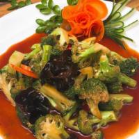 Broccoli With Spicy Garlic Sauce · Broccoli with black mushrooms and carrots. Spicy.