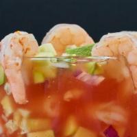 Shrimp Cocktail · Coctel de camarones.