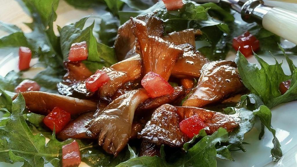 Crispy Mushrooms Salad · Fried mushrooms, fresh greens, tomato, pecorino-lemon dressing