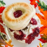 Bagel With Cream Cheese And Jelly · 