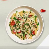 Hometown Primavera Pasta  · Sauteed seasonal vegetables and tomatoes in a light tomato sauce. Served with garlic bread.