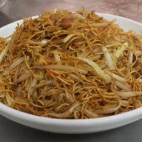 King Soy Sauce Fried Noodle / 豉油王炒面 · Vegetarian, vegan.
