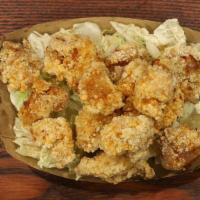 Popcorn Chicken 盐酥鸡 · Taiwanese style fried chicken, crispy and juicy, marinated with five spices.