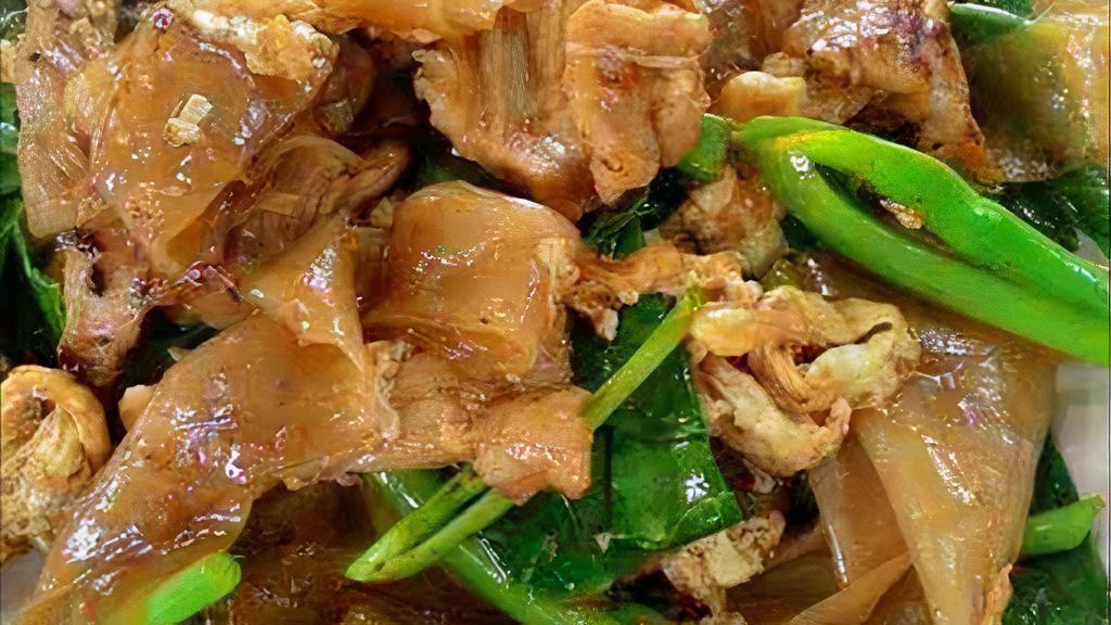 Pad See Ew · Fresh wide cut rice noodle, egg, Chinese broccoli, sweet soy sauce.