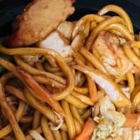 Seafood Lo Mein · Crab meat, lobster, scallop.