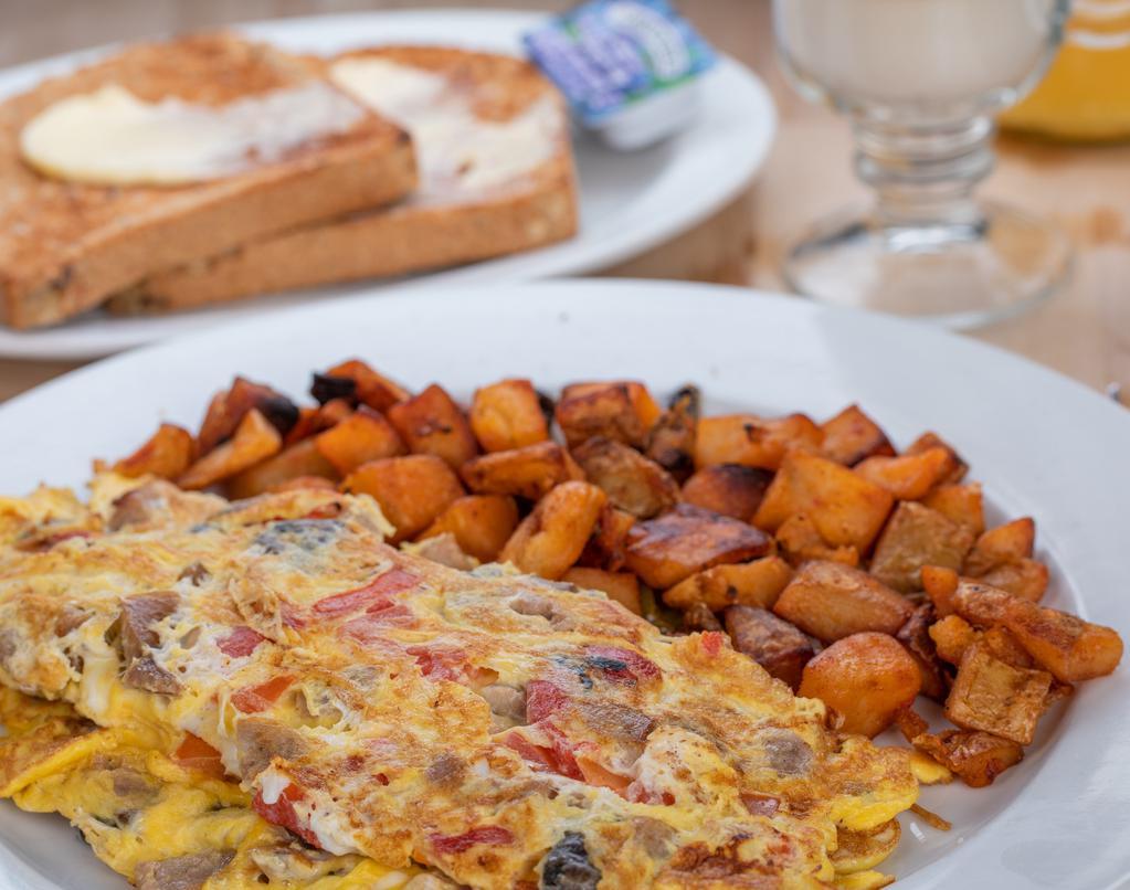 Ciao Bella Omelette · Sausages, red pepper, mushrooms, tomatoes, and mozzarella cheese.