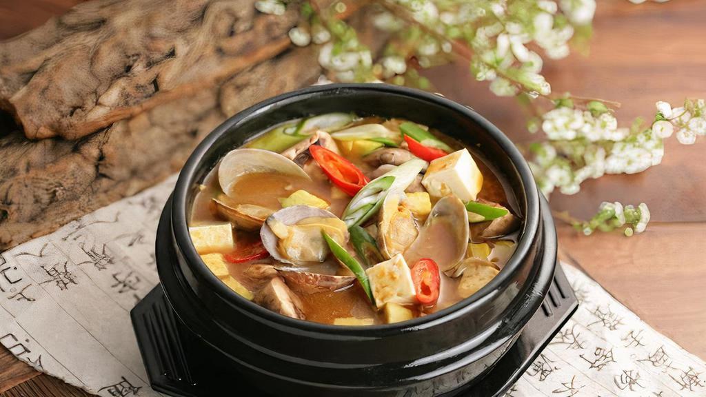 Vegetable Soybean Paste Tofu Stew With Rice · Vegetable soybean paste tofu stew with rice (soybean paste, zucchini, onion, tofu, mushroom, scallion)

Protein choose from : BEEF ,SEAFOOD(SHRIMP, SQUID, OYSTER, CLAM), CRAB