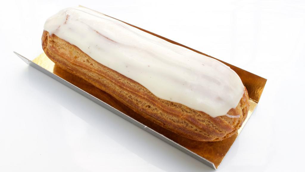 Eclair Vanilla · Vanilla flavored pastry cream with vanilla glaze