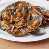  Mussels · 1lb green shell mussels steamed or fried.