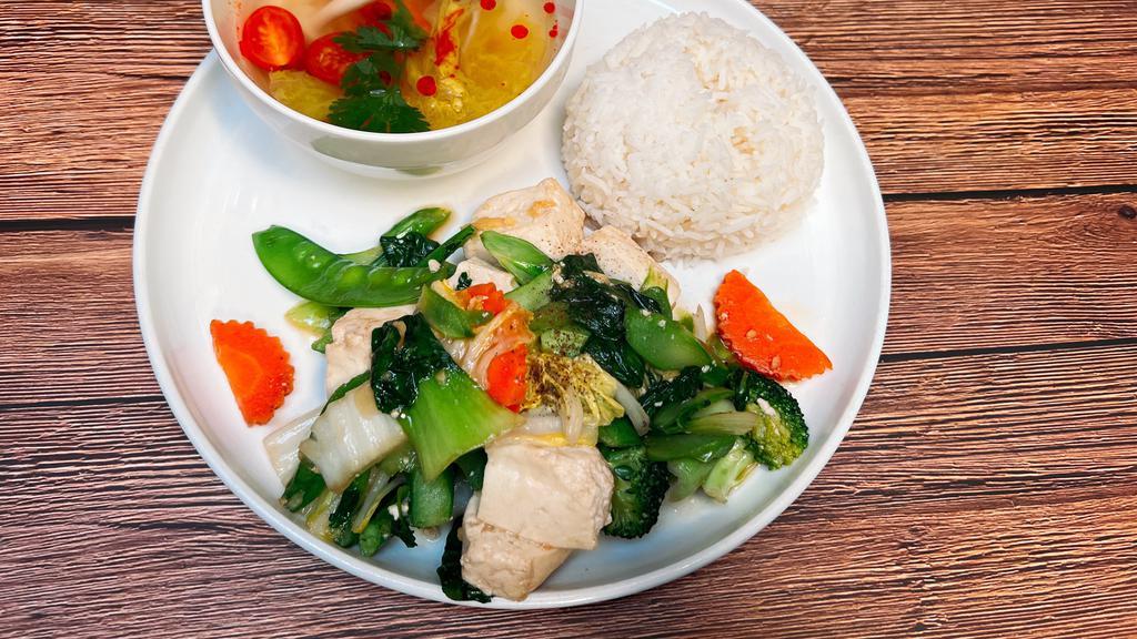 L08=Mixed Vegetables · Garlic and assorted mixed vegetables. Served with jasmine rice. Includes your choice of starter.