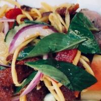 Duck Yum!! · Duck salad with red onion, pineapple, tomato, bell pepper and cashew nut.