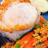 Cs07=Minced Chicken Basil Sauce Over Rice · Served with Fried Egg. 
Priknampla= Fresh Chili in Fish sauce.