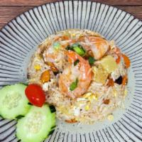 Fr03=Pineapple Fried Rice · Comes with egg, pineapple, cashew nut, scallion, raisin and carrot.