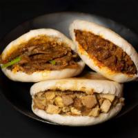 Chinese Hamburger肉夹馍 · Pork/lamb/beef.