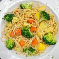 Linguine Primavera · Linguine and vegetables served with olive oil and garlic or marinara sauce.