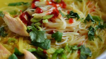 Chicken Rice Or Noodle Soup · 