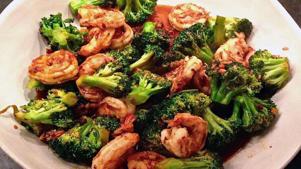 Shrimp With Broccoli Platter · Served with egg roll and roast pork fried rice.