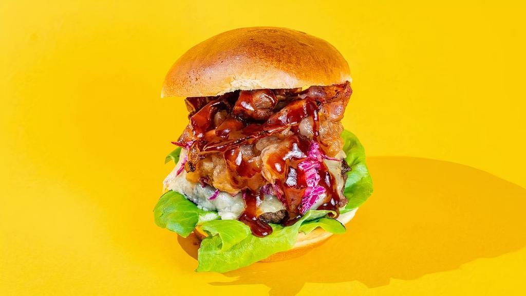 Urban Picnic Burger · creamy slaw, white cheddar, applewood smoked bacon, spicy baked apple relish, lettuce, spicy bbq sauce