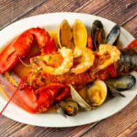 Langosta Al Ajillo / Lobster In Garlic Sauce · 