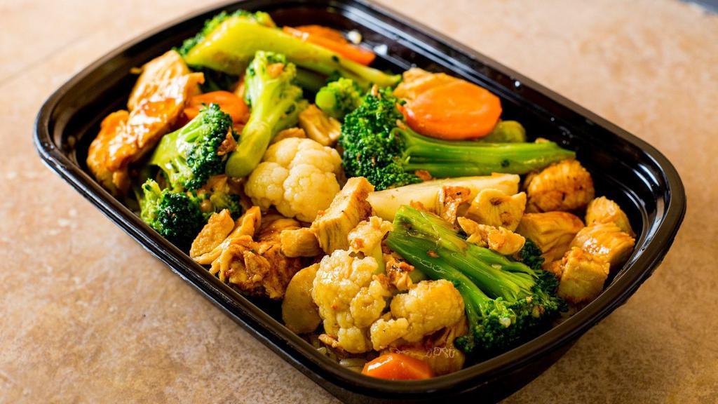 Stamina Teriyaki · Grilled chicken & vegetables w/ lite teriyaki sauce over brown rice.