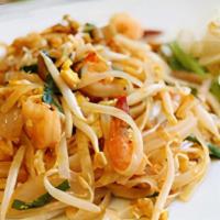 Pad Thai With Chicken · Hot and spicy.