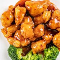 General Tso'S Chicken · Spicy. Crispy tender chicken with chef's special sauce and broccoli on the side.