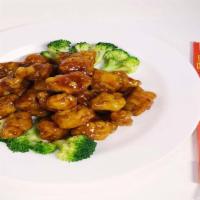 General Tso'S Chicken · Crispy golden tender chicken morsels with a delightful chef's special sauce and broccoli on ...