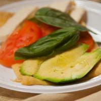 Brie With Fresh Tomatoes & Basil · 