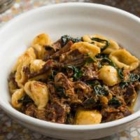 Orecchiette · Fennel Braised Pork, Tuscan Kale. Parmesan

*Contains Allium, Dairy, Gluten