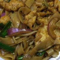 Chicken Chow Ho Fun · Broad rice noodles.