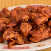 General Tso'S Chicken (White Meat) · Spicy. Chunks of chicken lightly battered & fried in chef's special sauce.