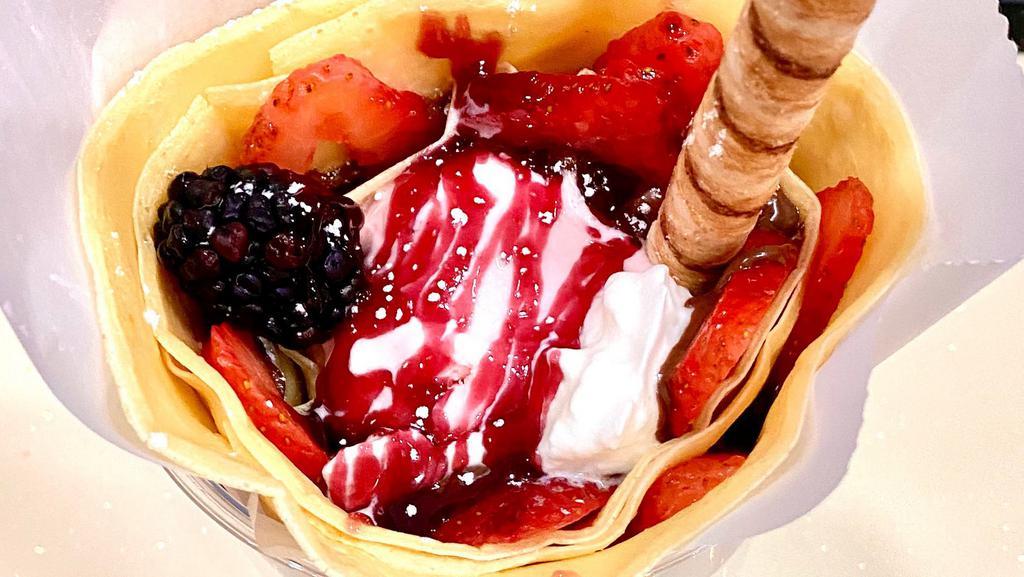 Strawberry Haven · Strawberry ice cream,strawberrys,blueberrys,black berrys,raspberrys syrup