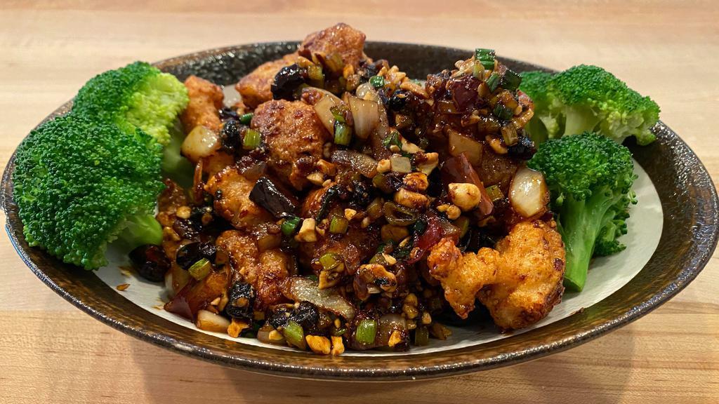 Black Bean Garlic Popcorn Chicken 干烧豆豉鸡丁 (Includes Peanuts) · Popcorn Chicken wok fried w/ black bean garlic sauce (INCLUDES PEANUTS)