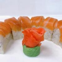 Salmon Lover · Spicy tuna topped with salmon.