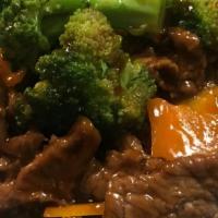 Beef With Broccoli · Served with a choice of pork fried rice white rice egg drop soup wonton soup or egg roll. 1