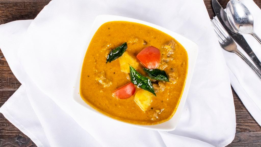 Malabar Curry · Spicy. A Kerala specialty. Coconut milk, potatoes, carrots and curry leaves.