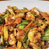 Jumbo Shrimp With Mixed Vegetables · Mixed vegetables
Or choose 1 vegetable: broccoli, string bean, snow peas, or eggplant.