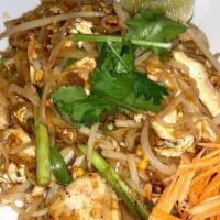 Old Fashion Pad Thai · Sautéed rice noodle with bean sprouts, egg and ground peanut.