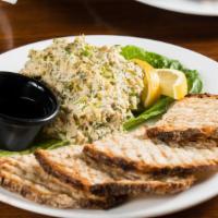 Derek'S Special Tuna Salad · Tuna, dill, scallion, celery, lime, spices and mayo on romaine bed w/ toast