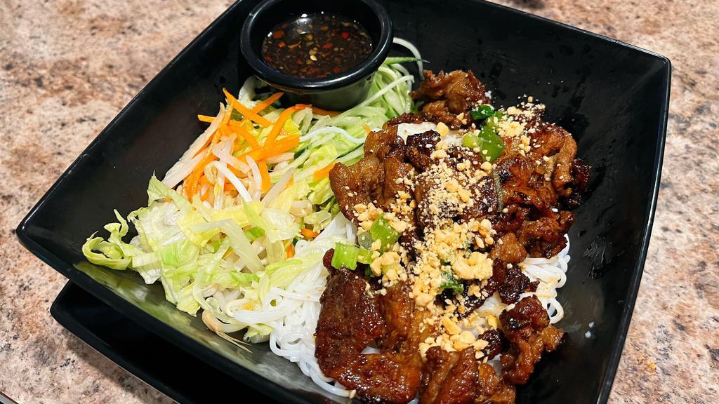 B5 Bun Thit Nuong · Rice Vermicelli with grilled sliced pork.
.