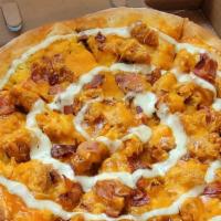 Bbq Chicken · white sauce, golden barbeque sauce, chicken tenders, bacon, cheddar cheese, ranch dressing.