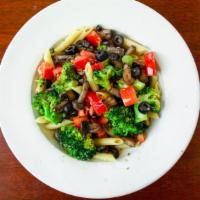 Penne Talos · Tomatoes, mushrooms broccoli  & black olives, served with penne in oil & garlic.