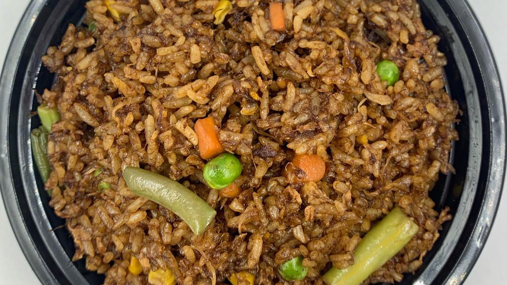 Fried Rice (Pint) · Ingredients: rice, chicken, mixed vegetables, soy sauce, salt.