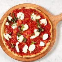 Round D.O.C. · San Marzano tomato, mozzarella, Parmigiano Reggiano, basil