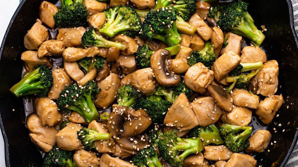 Chicken With Broccoli · Served with pork fried rice and free soda. choice of soup.
