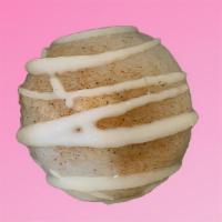 Cinnamon Bun Cake Truffle · vegan, dairy-free, egg-free, contains soy & gluten
