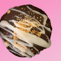 S'Mores Cake Truffle · vegan, dairy-free, egg-free, contains soy & gluten